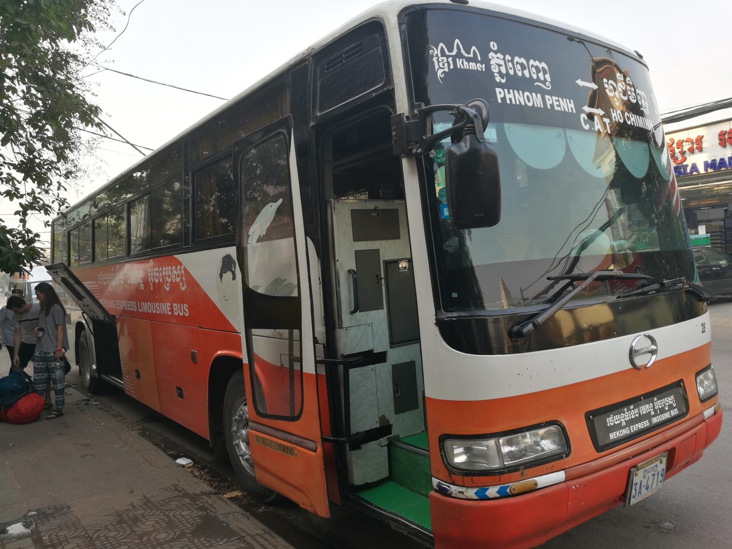 mekong express bus naturebels